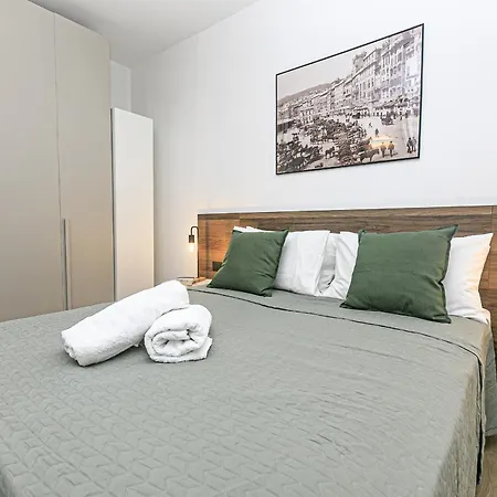 Real Italian Estate - Memories Apartment